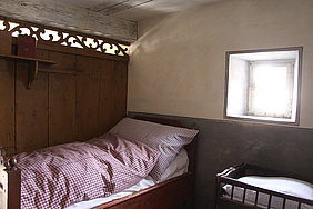 Bett im Kabinettla