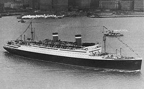 Schwarz-Weiss Foto des Schiffes S.S. Washington